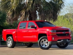 Used 2018  Chevrolet Silverado 1500 4WD Crew Cab LT Z71 at Drivenci Motors near Olmito&comma; TX