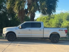 Used 2017 Ford F-150 4WD SuperCrew King Ranch 5 1/2 at Drivenci Motors near Olmito, TX