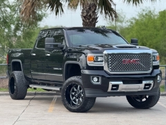 Used 2017 GMC Sierra 2500 4WD Crew Cab Denali at Drivenci Motors near Olmito, TX