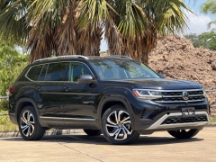 Used 2021  Volkswagen Atlas 2021&period;5 3&period;6L V6 SEL Premium 4MOTION at Drivenci Motors near Olmito&comma; TX