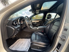 Used 2018  Mercedes-Benz C-Class 4d Sedan C300 at Drivenci Motors near Olmito&comma; TX