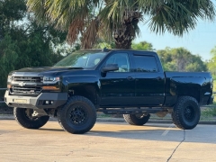 Used 2017 Chevrolet Silverado 1500 4WD Crew Cab LT Z71 at Drivenci Motors near Olmito, TX