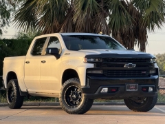Used 2020  Chevrolet Silverado 1500 4WD Crew Cab LT Trail Boss at Drivenci Motors near Olmito&comma; TX