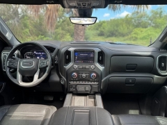 Used 2019  GMC Sierra 1500 4WD Crew Cab Denali at Drivenci Motors near Olmito, TX