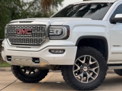 Used 2016 GMC Sierra 1500 4WD Crew Cab 143.5" Denali at Drivenci Motors near Olmito, TX