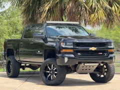 Used 2018  Chevrolet Silverado 1500 4WD Crew Cab LT Z71 at Drivenci Motors near Olmito&comma; TX