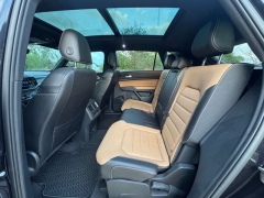 Used 2021  Volkswagen Atlas Cross Sport 2&period;0T SEL Premium 4MOTION at Drivenci Motors near Olmito&comma; TX