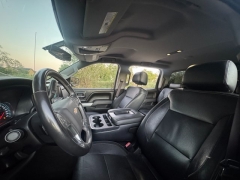 Used 2017  Chevrolet Silverado 1500 4WD Crew Cab LT at Drivenci Motors near Olmito, TX