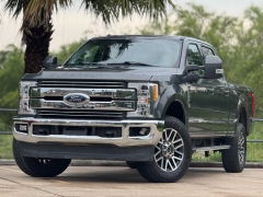 Used 2017 Ford Super Duty F-250 4WD Crew Cab Lariat at Drivenci Motors near Olmito, TX