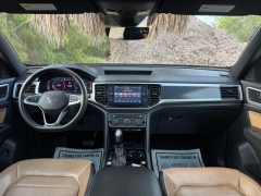 Used 2021  Volkswagen Atlas Cross Sport 2&period;0T SEL Premium 4MOTION at Drivenci Motors near Olmito&comma; TX