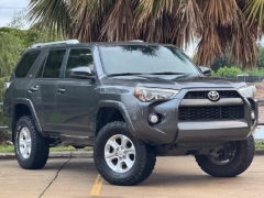 Used 2018  Toyota 4Runner SR5 4WD &lpar;Natl&rpar; at Drivenci Motors near Olmito&comma; TX