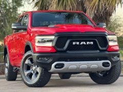 Used 2019  Ram 1500 4WD Crew Cab Rebel at Drivenci Motors near Olmito&comma; TX