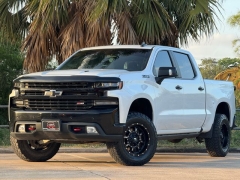 Used 2020  Chevrolet Silverado 1500 4WD Crew Cab LT Trail Boss at Drivenci Motors near Olmito&comma; TX