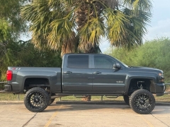 Used 2018  Chevrolet Silverado 1500 4WD Crew Cab LT at Drivenci Motors near Olmito, TX