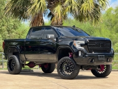 Used 2019  GMC Sierra 1500 4WD Crew Cab Denali at Drivenci Motors near Olmito, TX