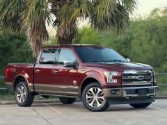 Used 2017  Ford F-150 4WD SuperCrew King Ranch 5 1/2 at Drivenci Motors near Olmito, TX