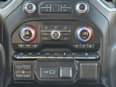 Used 2021  GMC Sierra 1500 4WD Crew Cab 147" AT4 at Drivenci Motors near Olmito&comma; TX