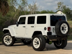 Used 2017  Jeep Wrangler Unlimited 4d Convertible Rubicon at Drivenci Motors near Olmito&comma; TX
