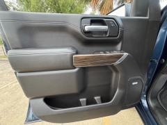 Used 2019 Chevrolet Silverado 1500 4WD Crew Cab LT Trail Boss at Drivenci Motors near Olmito, TX