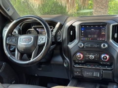 Used 2021  GMC Sierra 1500 4WD Crew Cab 147" AT4 at Drivenci Motors near Olmito&comma; TX