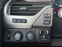 Used 2018  GMC Yukon XL 4d SUV 4WD Denali at Drivenci Motors near Olmito&comma; TX