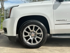 Used 2018 GMC Yukon 4d SUV 4WD Denali at Drivenci Motors near Olmito, TX
