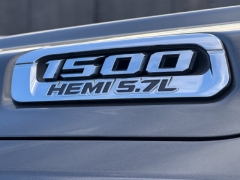 Used 2019  Ram 1500 4WD Crew Cab Big Horn&sol;Lone Star at Drivenci Motors near Olmito&comma; TX