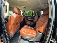 Used 2019  Cadillac Escalade ESV 4d SUV RWD Premium Luxury at Drivenci Motors near Olmito&comma; TX