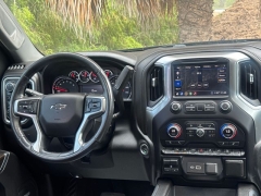 Used 2020  Chevrolet Silverado 1500 4WD Crew Cab LT Trail Boss at Drivenci Motors near Olmito&comma; TX