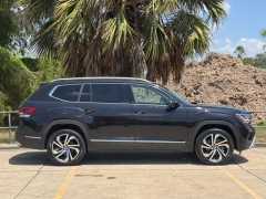 Used 2021  Volkswagen Atlas 2021&period;5 3&period;6L V6 SEL Premium 4MOTION at Drivenci Motors near Olmito&comma; TX
