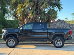 Used 2021  GMC Sierra 1500 4WD Crew Cab 147" AT4 at Drivenci Motors near Olmito&comma; TX