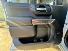 Used 2019  Chevrolet Silverado 1500 4WD Crew Cab LTZ at Drivenci Motors near Olmito&comma; TX