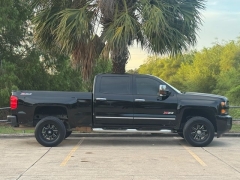 Used 2018 Chevrolet Silverado 2500 4WD Crew Cab LT at Drivenci Motors near Olmito, TX