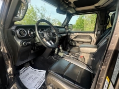 Used 2018  Jeep Wrangler Unlimited 4d SUV 4WD Sahara at Drivenci Motors near Olmito&comma; TX