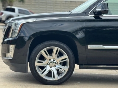 Used 2019  Cadillac Escalade ESV 4d SUV RWD Premium Luxury at Drivenci Motors near Olmito&comma; TX