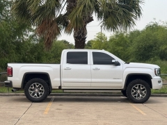Used 2016 GMC Sierra 1500 4WD Crew Cab 143.5" Denali at Drivenci Motors near Olmito, TX