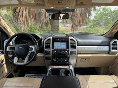 Used 2017  Ford Super Duty F-250 4WD Crew Cab Lariat at Drivenci Motors near Olmito&comma; TX