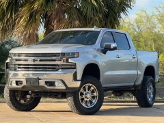 Used 2019  Chevrolet Silverado 1500 4WD Crew Cab LTZ at Drivenci Motors near Olmito&comma; TX
