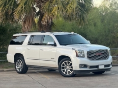Used 2018  GMC Yukon XL 4d SUV 4WD Denali at Drivenci Motors near Olmito&comma; TX
