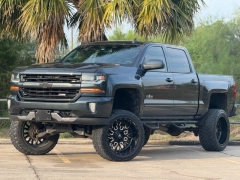 Used 2018  Chevrolet Silverado 1500 4WD Crew Cab LT at Drivenci Motors near Olmito&comma; TX