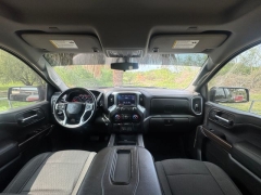 Used 2020  Chevrolet Silverado 1500 2WD Crew Cab RST at Drivenci Motors near Olmito&comma; TX