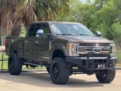 Used 2017  Ford Super Duty F-250 4WD Crew Cab Lariat at Drivenci Motors near Olmito&comma; TX
