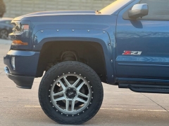 Used 2018  Chevrolet Silverado 1500 4WD Crew Cab LT Z71 at Drivenci Motors near Olmito&comma; TX
