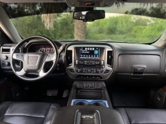 Used 2017  GMC Sierra 1500 4WD Crew Cab 143.5" SLT at Drivenci Motors near Olmito, TX