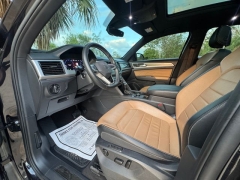 Used 2021  Volkswagen Atlas Cross Sport 2&period;0T SEL Premium 4MOTION at Drivenci Motors near Olmito&comma; TX