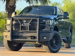 Used 2019 Ford Super Duty F-250 4WD Crew Cab Lariat at Drivenci Motors near Olmito, TX