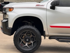 Used 2019  Chevrolet Silverado 1500 4WD Crew Cab Custom Trail Boss at Drivenci Motors near Olmito&comma; TX