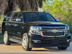 Used 2020  Chevrolet Suburban 4d SUV RWD Premier at Drivenci Motors near Olmito&comma; TX