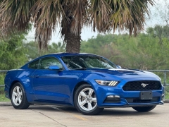 Used 2017  Ford Mustang 2d Fastback V6 at Drivenci Motors near Olmito&comma; TX