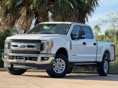 Used 2017  Ford Super Duty F-250 SRW 4WD Crew Cab Box at Drivenci Motors near Olmito&comma; TX